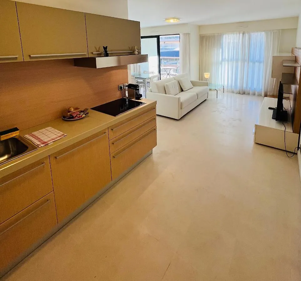 Aparthotel Residence Carlton Riviera Cannes