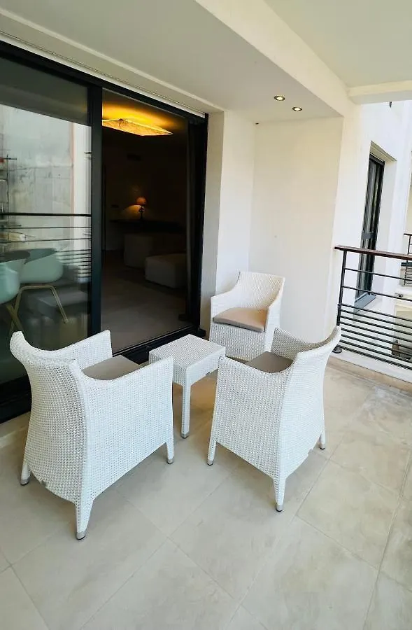 Residence Carlton Riviera Cannes 4*,