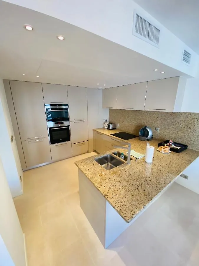 Residence Carlton Riviera Cannes 4*,  France