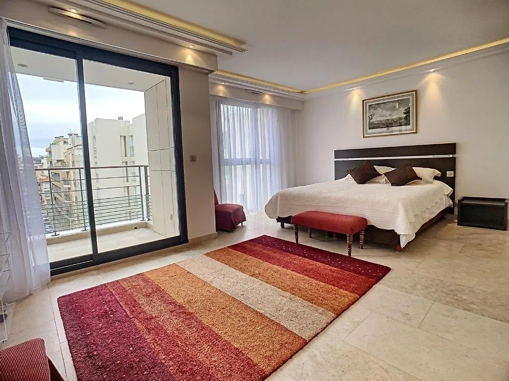 Residence Carlton Riviera Канны Апарт-отель