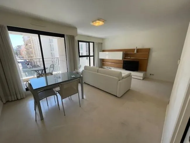 Апарт-отель Residence Carlton Riviera Канны
