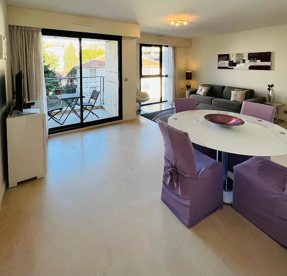 Апарт-отель Residence Carlton Riviera Канны