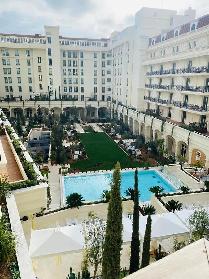 Апарт-отель Residence Carlton Riviera Канны