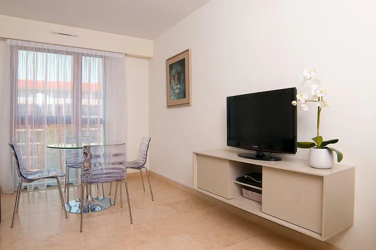 Residence Carlton Riviera Канны